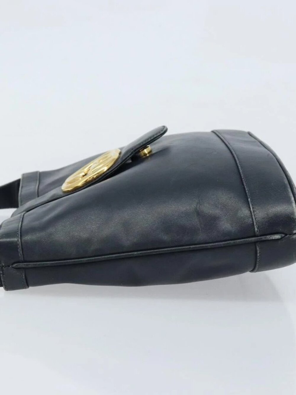 GUCCI Shoulder Bag Leather Black Gold - Picture 7 of 16